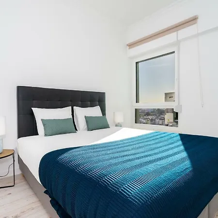 Whome | Anjos Premium #10 * ליסבון