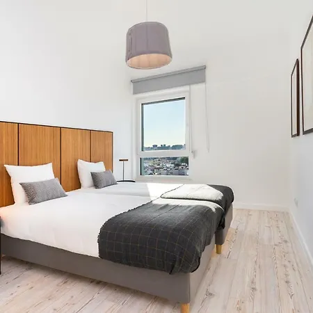 Whome | Anjos Premium #10 Lisbona